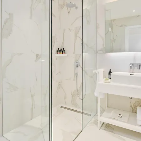 Petram 3 Bedroom With By Interhome Vikendica